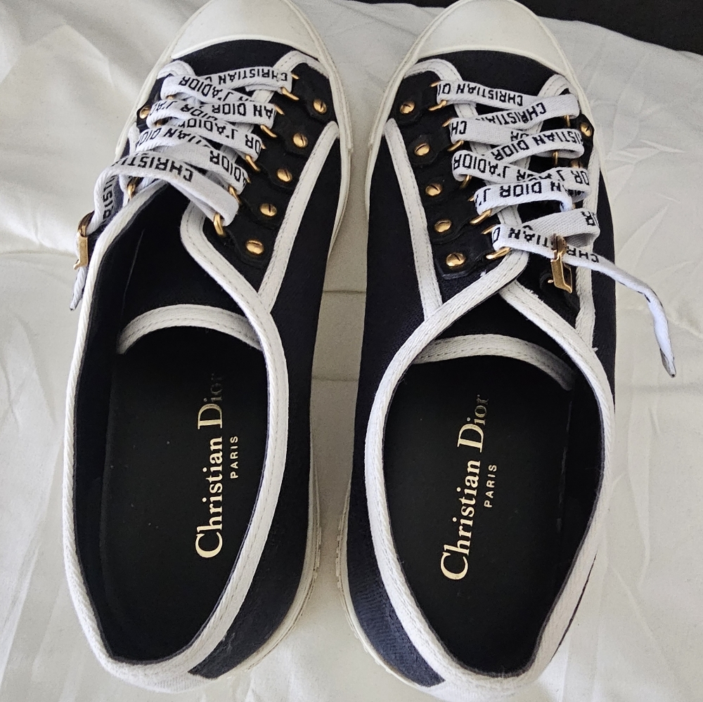 CHRISTIAN DIOR walk n dior sneakers - Picture 2 of 4